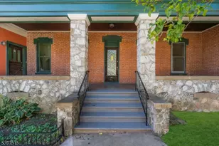 90 Lewis St, Phillipsburg, NJ 08865 - Photo 1