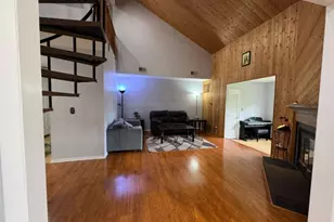 166 Hidden Hollow Ct, Edison Twp., NJ 08820 - Photo 2