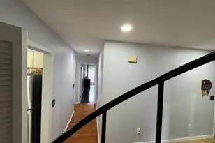 166 Hidden Hollow Ct, Edison Twp., NJ 08820 - Photo 8