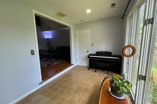 166 Hidden Hollow Ct, Edison Twp., NJ 08820 - Photo 22