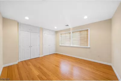 320 Dixon Ave, Paterson, NJ 07501 - Photo 18