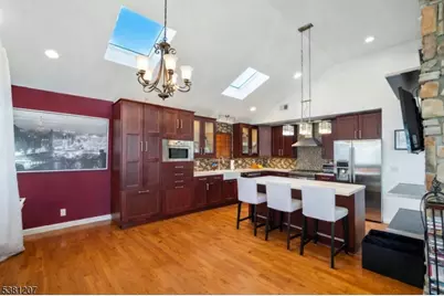 320 Dixon Ave, Paterson, NJ 07501 - Photo 4