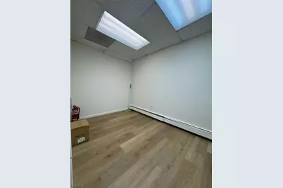 1599 Hamburg Tpke, Wayne, NJ 07470 - Photo 4