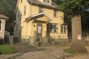 25 W Denman Pl, Irvington, NJ 07111 - Photo 1