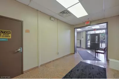 110 S Grove St, East Orange, NJ 07018 - Photo 10