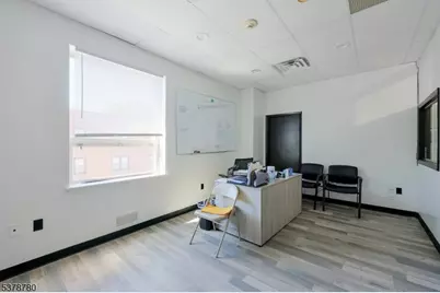 110 S Grove St, East Orange, NJ 07018 - Photo 16