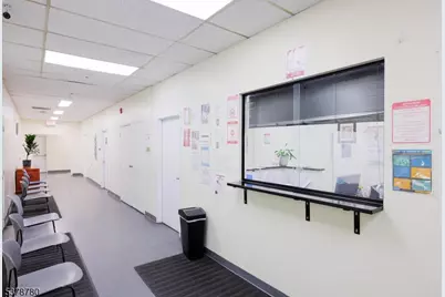 110 S Grove St, East Orange, NJ 07018 - Photo 22