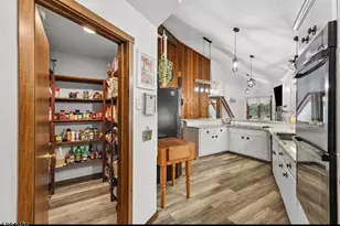 56 A Sleepy Hollow Rd, Byram Township, NJ 07821 - Photo 10