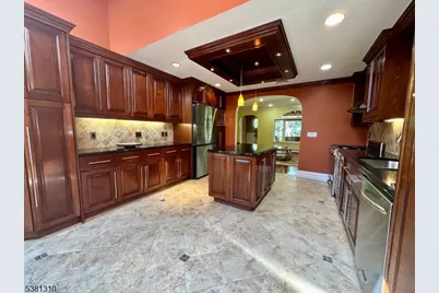 38 Totowa Rd, Wayne Twp., NJ 07470 - Photo 12