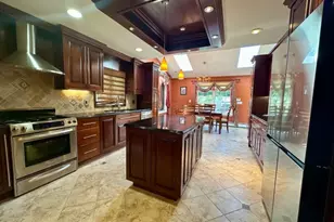 38 Totowa Rd, Wayne Twp., NJ 07470 - Photo 10