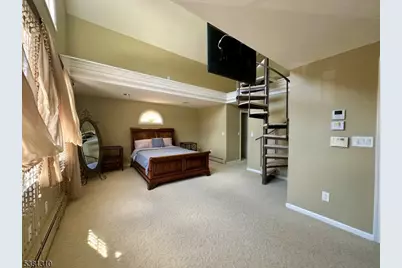 38 Totowa Rd, Wayne Twp., NJ 07470 - Photo 14