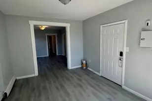 35 Norfolk St, Newark, NJ 07103 - Photo 4