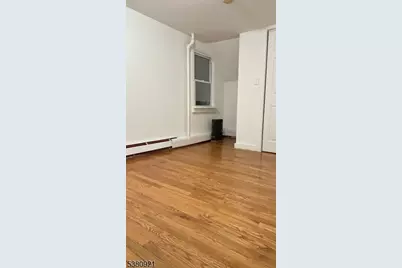 18-20 Irvine Turner Blvd #2, Newark, NJ 07103 - Photo 2