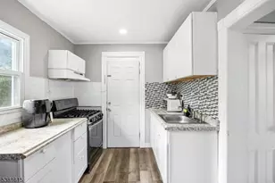 112 E Union Ave, Bound Brook, NJ 08805 - Photo 30