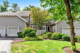 28 Greenup Ct, Wayne, NJ 07470 - Photo 1