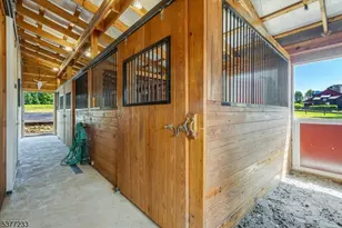 106 Mountain Top Rd, Lebanon Township, NJ 08826 - Photo 44