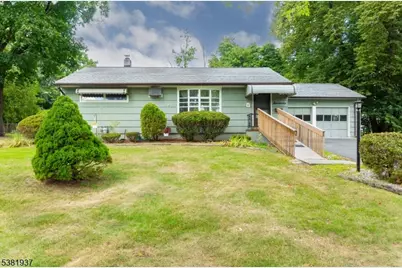 17 Springview Dr, Parsippany, NJ 07054 - Photo 1