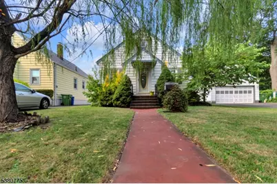 717 Galvin Ave, Roselle, NJ 07203 - Photo 2
