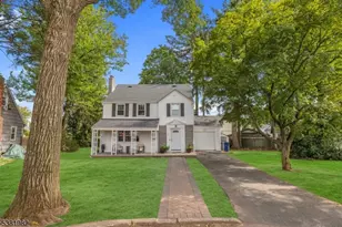 115 Ellsworth Ct, Plainfield, NJ 07060 - Photo 1