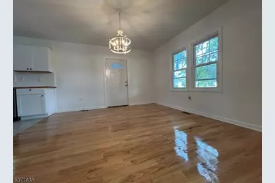 916 Sherman Ave, Plainfield, NJ 07063 - Photo 6