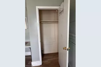 329 Wagaraw Rd #6, Hawthorne, NJ 07506 - Photo 8