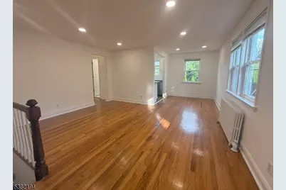 747 Linden Ave, Apt #2, Rahway, NJ 07065 - Photo 4