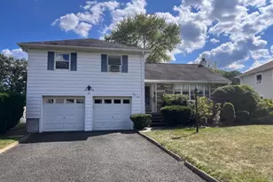 647 Evergreen Pkwy, Union Township, NJ 07083 - Photo 1