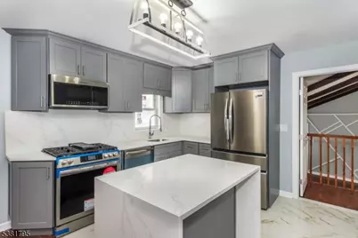 77 Huemmer Ter, Clifton, NJ 07013 - Photo 14