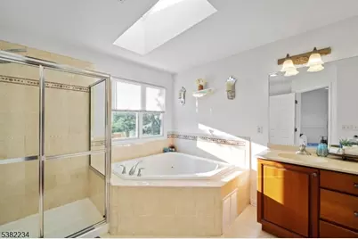 26 Chestnut Ct, Cedar Grove Twp., NJ 07009 - Photo 24