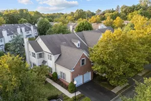 26 Chestnut Ct, Cedar Grove Twp., NJ 07009 - Photo 2