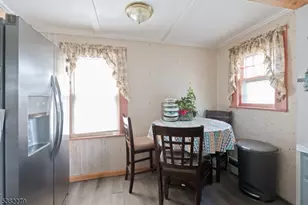 65 Ernst Ave, Bloomfield, NJ 07003 - Photo 14