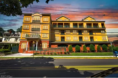 201-211 W Jersey St #206, Elizabeth, NJ 07202 - Photo 1