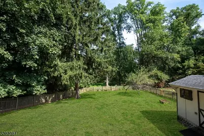 14 New St, Middlesex, NJ 08846 - Photo 4