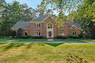 33 Skyline Dr, Warren Township, NJ 07059 - Photo 1