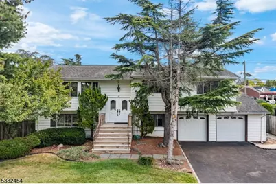 81 White Pl, Clark Township, NJ 07066 - Photo 1