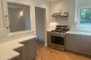 223 Lakewood Dr, Bloomfield, NJ 07003 - Photo 10