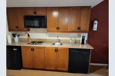 200 State Rt 94 Unit #307, Vernon, NJ 07462 - Photo 18