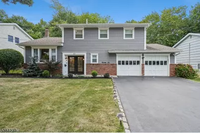 22 Condit Ct, Roseland, NJ 07068 - Photo 1