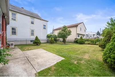 377 Hazel St, Clifton, NJ 07011 - Photo 16