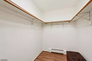 29 Ponds Cir, Wayne Twp., NJ 07470 - Photo 32