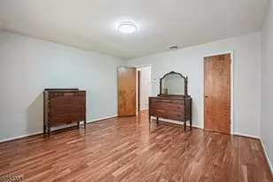 29 Ponds Cir, Wayne Twp., NJ 07470 - Photo 40