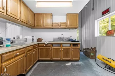 1243 State Rt 23, Wantage, NJ 07461 - Photo 8