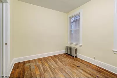 178 N 16th St Unit 1, East Orange, NJ 07017 - Photo 14