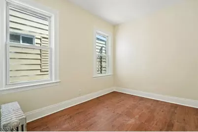 178 N 16th St Unit 2, East Orange, NJ 07017 - Photo 12