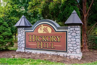 6 Congressional Ln, Totowa, NJ 07512 - Photo 2