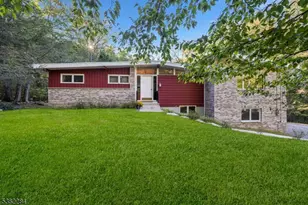 38 Tulip Ave, Ringwood, NJ 07456 - Photo 1