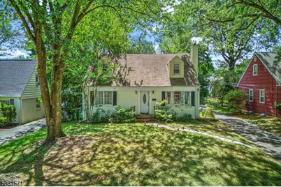 341 W End Ave, North Plainfield, NJ 07063 - Photo 2