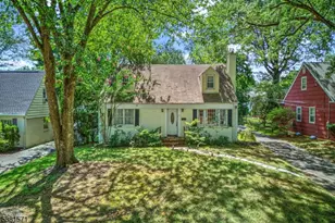 341 West End Ave, North Plainfield, NJ 07063 - Photo 2