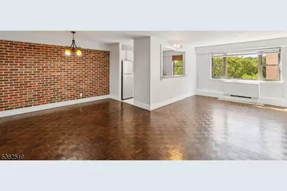 8800 Boulevard East #4J, North Bergen, NJ 07047 - Photo 2