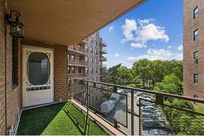 8800 Boulevard East #4J, North Bergen, NJ 07047 - Photo 12